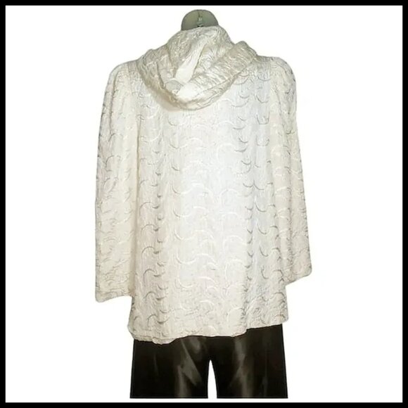 White Hooded Evening Jacket is 30s Vintage Quilted Hoodie Cover VFG 1930s - Picture 3 of 15
